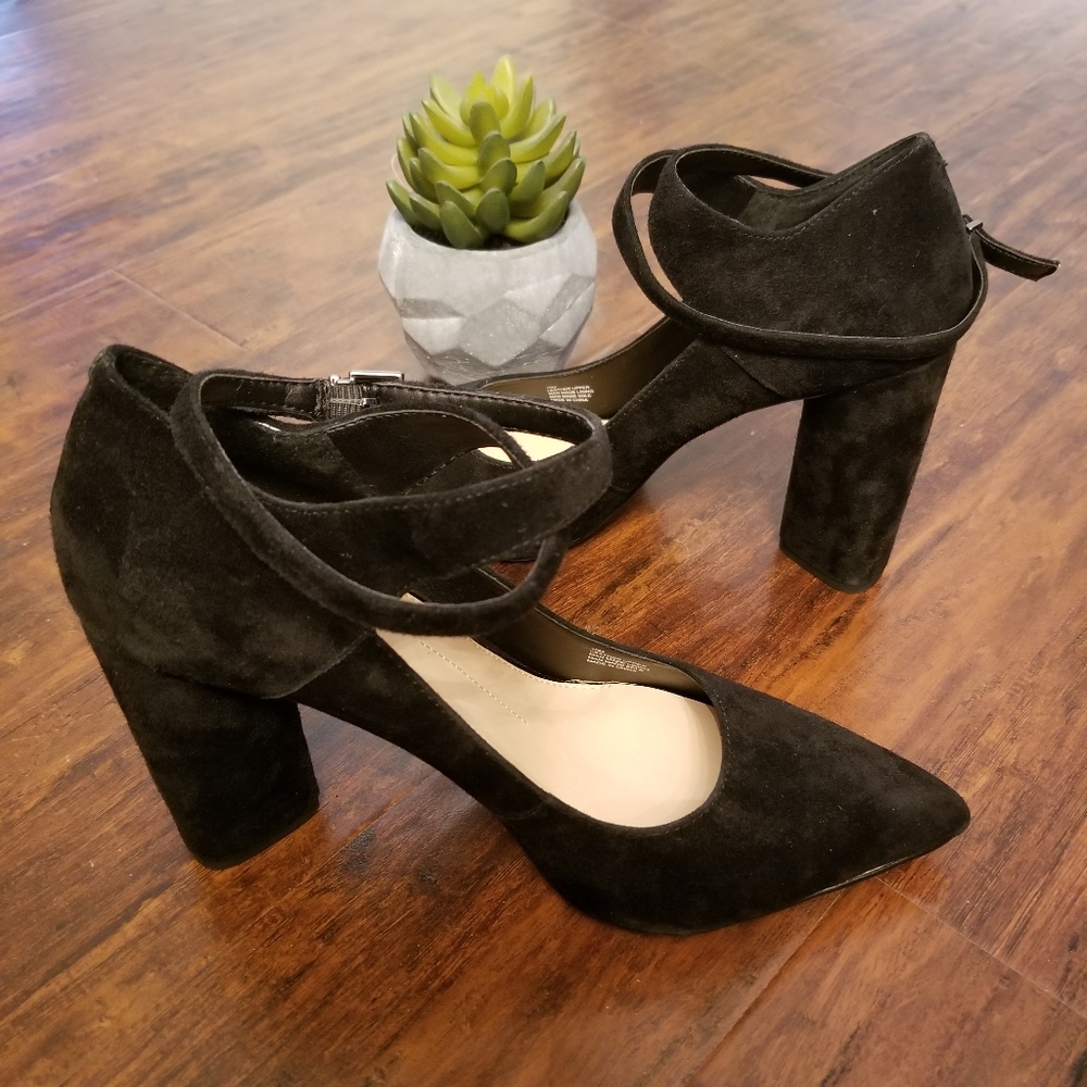 GIANNI BINI🖤Black Suede Ankle Strap Block Heels - Picture 7 of 11